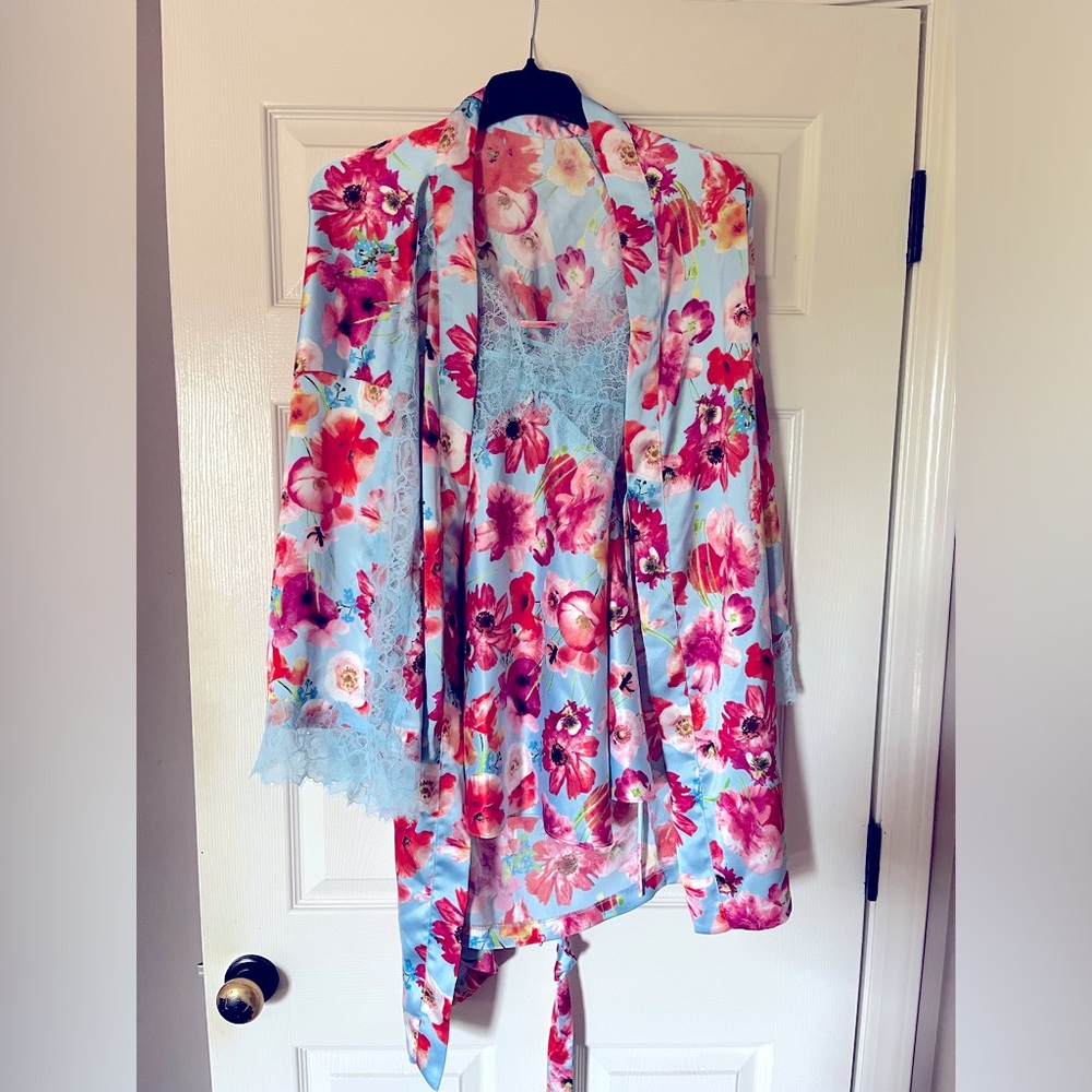 Victoria’s Secret silky satin robe and nighty
